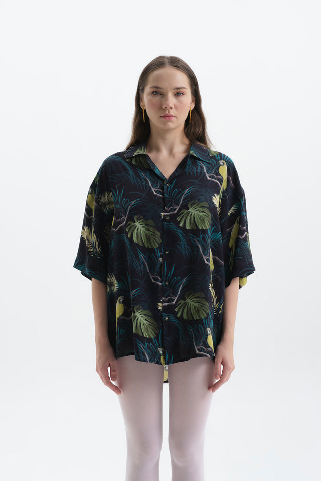 Dark Tropical Desenli Oversize Gömlek Kadın